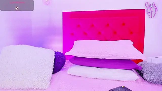 Sofia Girl  online show from 25, 12, 2024