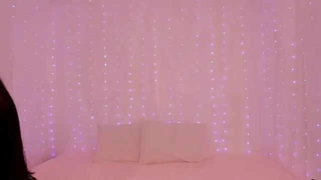 lili taylor online show from 22, 12, 2024