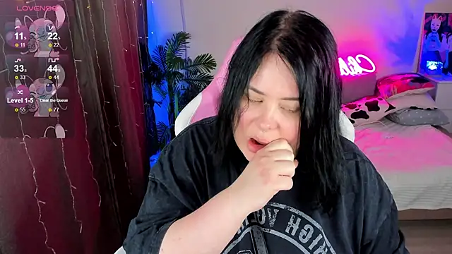 Akemi BBW online show from 11, 11, 2025