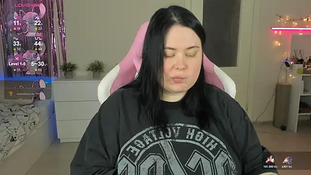 Snapshot of Akemi_BBW chatting on 15, 6, 2026 Akemi BBW online show from 15, 6, 2026
