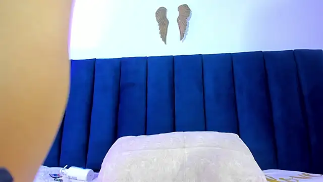 Anette  online show from 1, 4, 2026