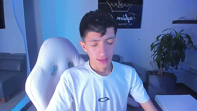 DereckCooperr online show from 17, 3, 2025