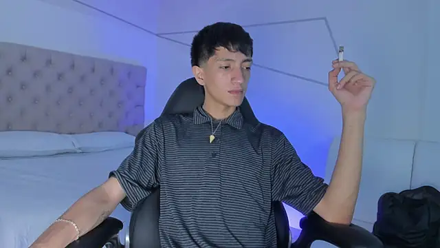 DereckCooperr online show from 3, 10, 2025