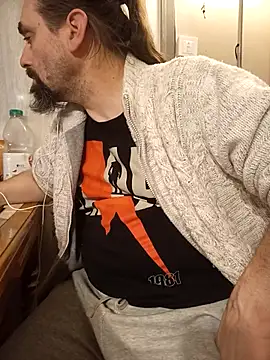 Snapshot of teekoine1 chatting on 5, 11, 2025 teekoine1 online show from 5, 11, 2025