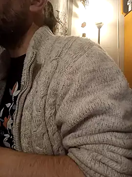 Snapshot of teekoine1 chatting on 18, 11, 2025 teekoine1 online show from 18, 11, 2025