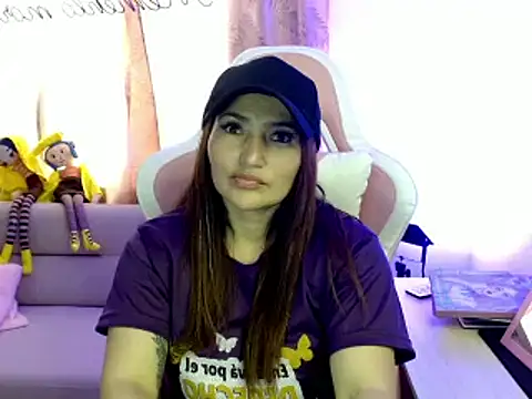 Snapshot of EVA_GRAYS chatting on 8, 3, 2025 EVA GRAYS online show from 8, 3, 2025