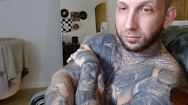 Snapshot of bobbybacala91 chatting on 9, 9, 2025 bobbybacala91 online show from 9, 9, 2025