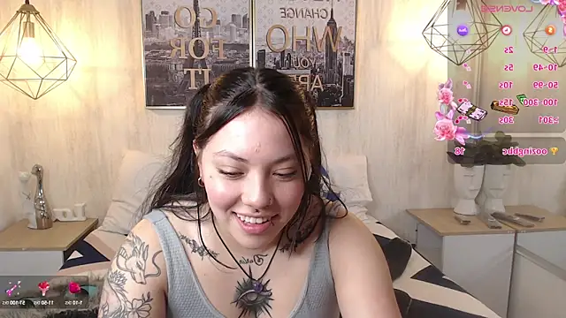 Snapshot of Isa_reel chatting on 4, 2, 2025 Isa reel online show from 4, 2, 2025