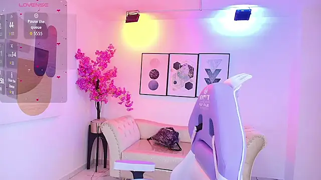 Snapshot of Isa_reel chatting on 10, 11, 2025 Isa reel online show from 10, 11, 2025