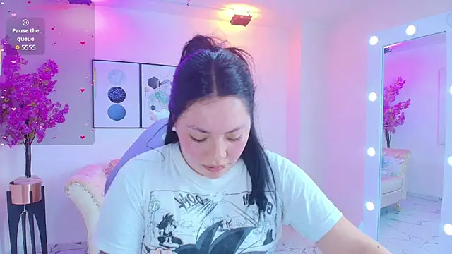 Snapshot of Isa_reel chatting on 1, 12, 2025 Isa reel online show from 1, 12, 2025