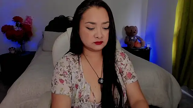 emilydolshe2 online show from 11, 2, 2026