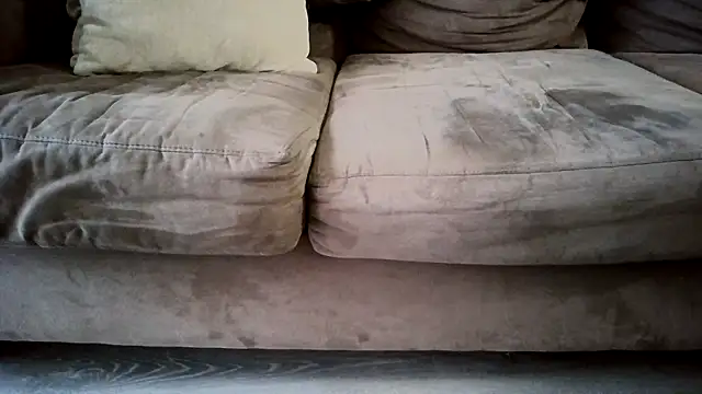 Snapshot of Cemg chatting on 8, 11, 2025 Cemg online show from 8, 11, 2025