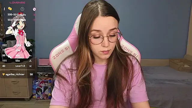 Snapshot of Sweet_frosti chatting on 25, 12, 2024 Sweet frosti online show from 25, 12, 2024