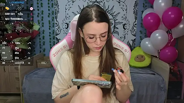 Snapshot of Sweet_frosti chatting on 24, 1, 2025 Sweet frosti online show from 24, 1, 2025