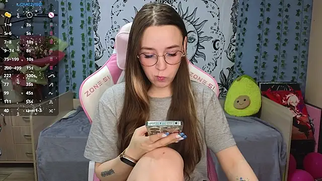 Snapshot of Sweet_frosti chatting on 4, 2, 2025 Sweet frosti online show from 4, 2, 2025