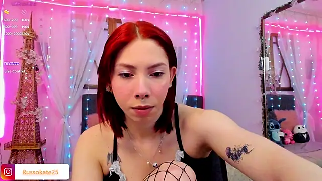 laura olssen online show from 25, 9, 2025