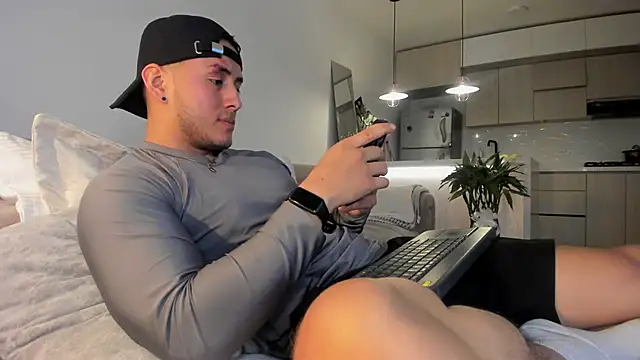 Snapshot of Chriskyle_ chatting on 19, 2, 2025 Chriskyle online show from 19, 2, 2025