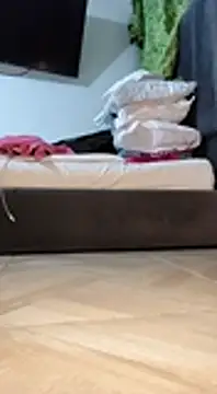 Snapshot of CurvySara1 chatting on 12, 11, 2025 CurvySara1 online show from 12, 11, 2025