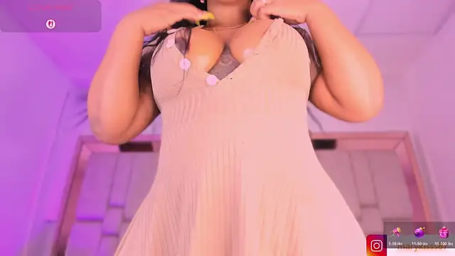 mary kisses online show from 20, 11, 2025