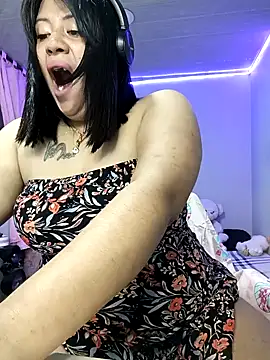 KATYGONZALEZ online show from 26, 1, 2025