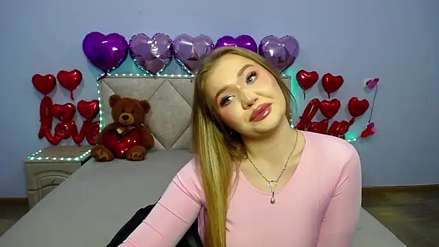 Snapshot of StacyYellig chatting on 6, 3, 2025 StacyYellig online show from 6, 3, 2025