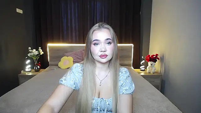 Snapshot of StacyYellig chatting on 11, 9, 2025 StacyYellig online show from 11, 9, 2025