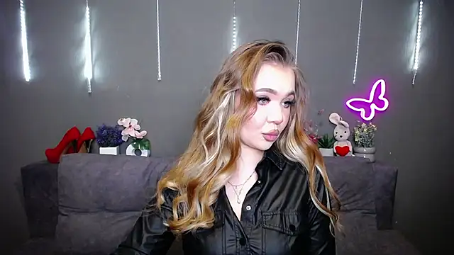 StacyYellig online show from 15, 4, 2026