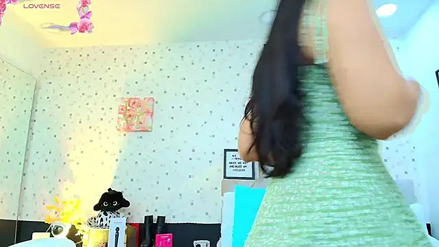 JulietaReyess online show from 17, 3, 2026