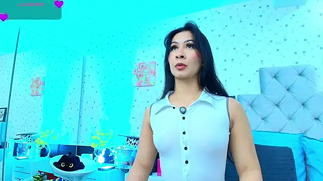 JulietaReyess online show from 2, 4, 2026