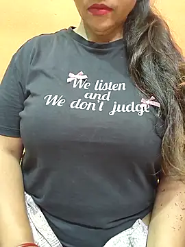 CUTE SOPHIA- online show from 14, 4, 2026