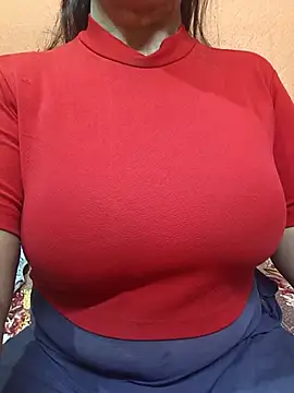 Snapshot of CUTE_SOPHIA- chatting on 11, 7, 2026 CUTE SOPHIA- online show from 11, 7, 2026