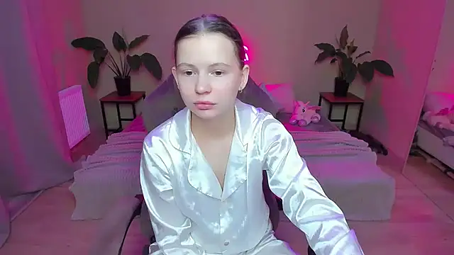 Snapshot of HelloRoxy chatting on 22, 12, 2024 HelloRoxy online show from 22, 12, 2024