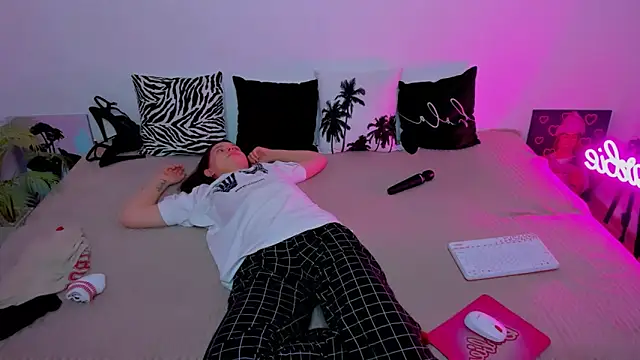 Snapshot of HelloRoxy chatting on 29, 11, 2025 HelloRoxy online show from 29, 11, 2025