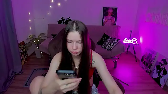 HelloRoxy online show from 8, 2, 2026