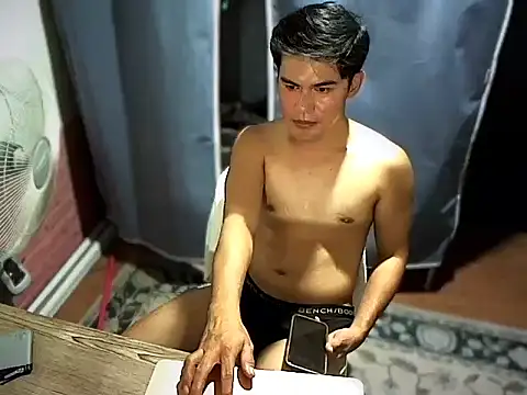 IamAchilles00 online show from 30, 5, 2026