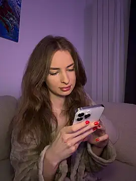 Snapshot of EvieEvans chatting on 28, 4, 2026 EvieEvans online show from 28, 4, 2026
