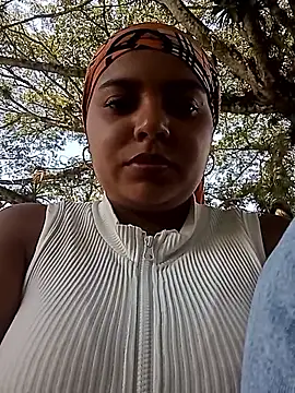 Snapshot of stefanie010 chatting on 1, 11, 2025 stefanie010 online show from 1, 11, 2025