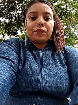 stefanie010 online show from 3, 5, 2026