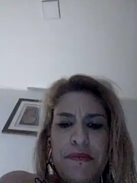 Snapshot of garotasexual chatting on 7, 7, 2026 garotasexual online show from 7, 7, 2026