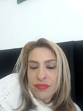 Snapshot of garotasexual chatting on 9, 7, 2026 garotasexual online show from 9, 7, 2026