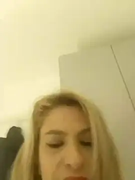 Snapshot of garotasexual chatting on 10, 7, 2026 garotasexual online show from 10, 7, 2026