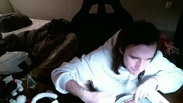 izilizi 23 online show from 13, 12, 2024