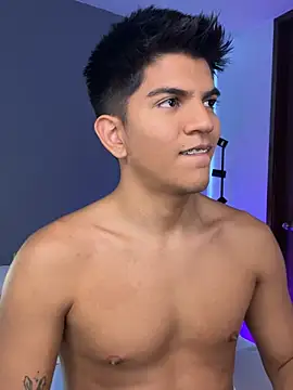 santiago 01 online show from 5, 3, 2026