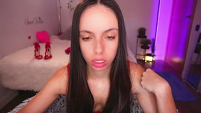 Snapshot of Dayna_Nebula chatting on 18, 9, 2025 Dayna Nebula online show from 18, 9, 2025