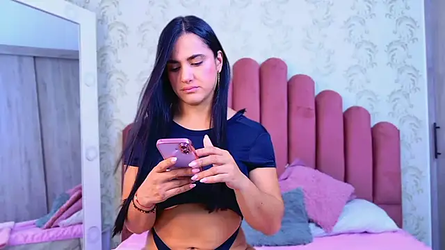 Bella Fior online show from 28, 11, 2025