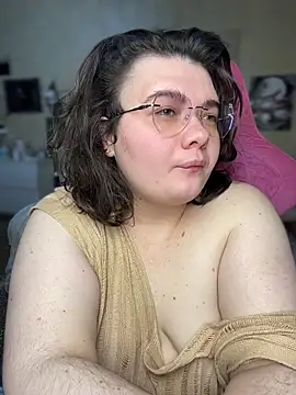 Snapshot of DenisHailey chatting on 28, 6, 2026 DenisHailey online show from 28, 6, 2026