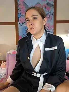 Snapshot of NaomiShimizu chatting on 17, 2, 2025 NaomiShimizu online show from 17, 2, 2025