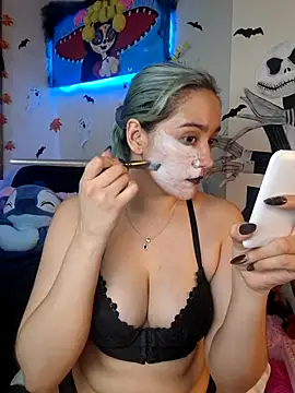 Snapshot of NaomiShimizu chatting on 26, 10, 2025 NaomiShimizu online show from 26, 10, 2025