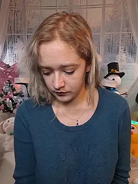 Snapshot of NaomiShimizu chatting on 19, 12, 2025 NaomiShimizu online show from 19, 12, 2025