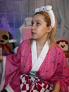 Snapshot of NaomiShimizu chatting on 10, 1, 2026 NaomiShimizu online show from 10, 1, 2026